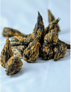 Хун Та «Красная Пагода»