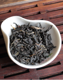 Е Шен Хун Шоунин «Дикорастущий красный чай из Шоунина»