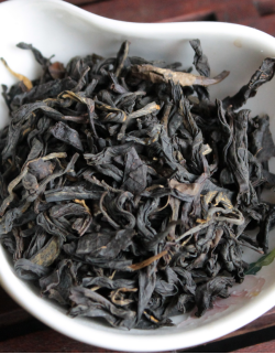 Е Шен Хун Шоунин «Дикорастущий красный чай из Шоунина»