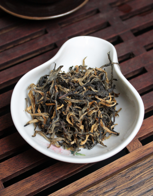 Цзинь Хао Дянь Хун "Золотая Обезьяна"