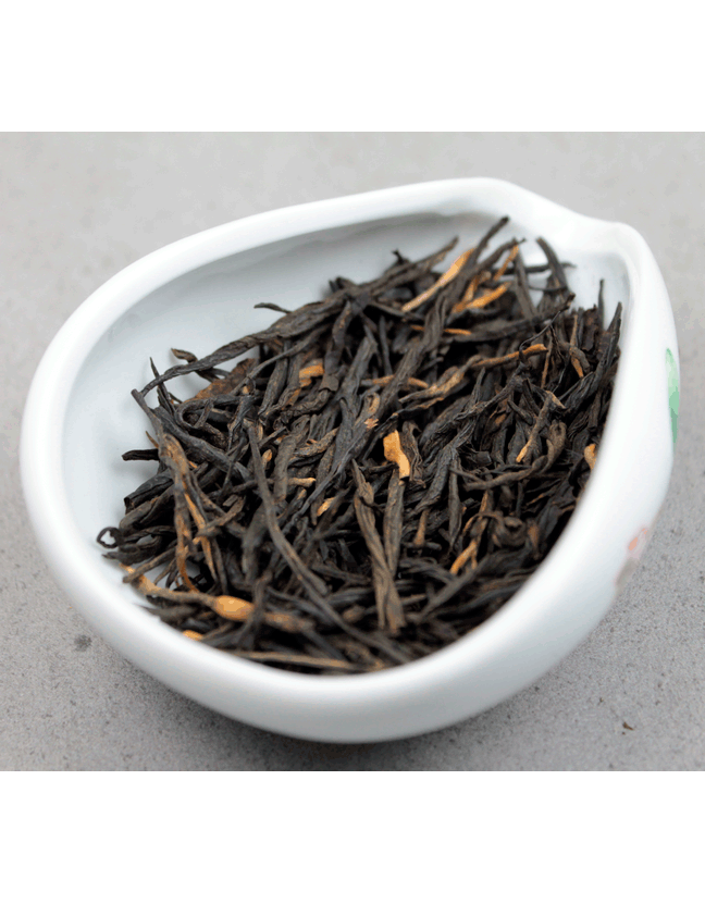 Дянь Хун Сун Чжень «Сосновые Иглы»