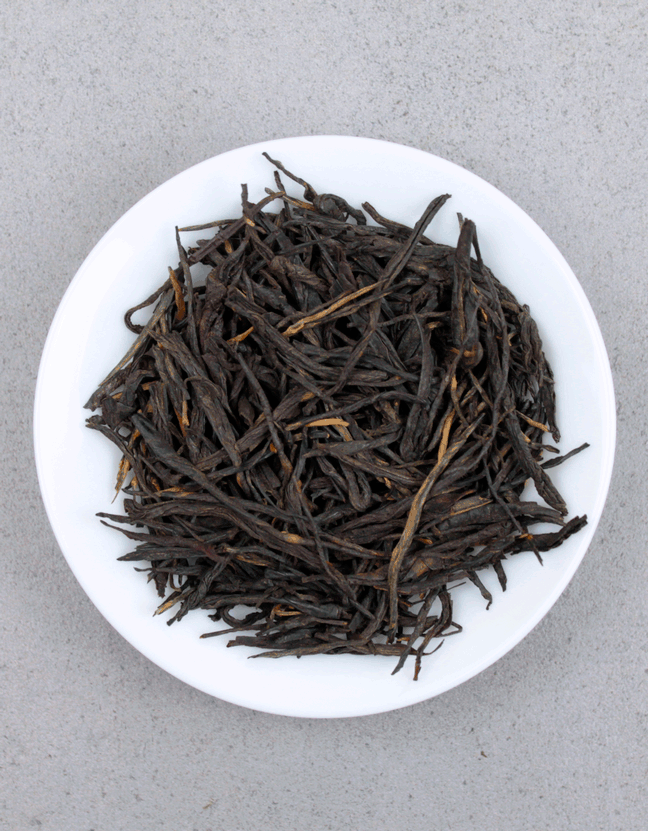 Дянь Хун Сун Чжень «Сосновые Иглы»