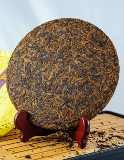 Шу Пуэр «Золотой Блин Императорского Чая»