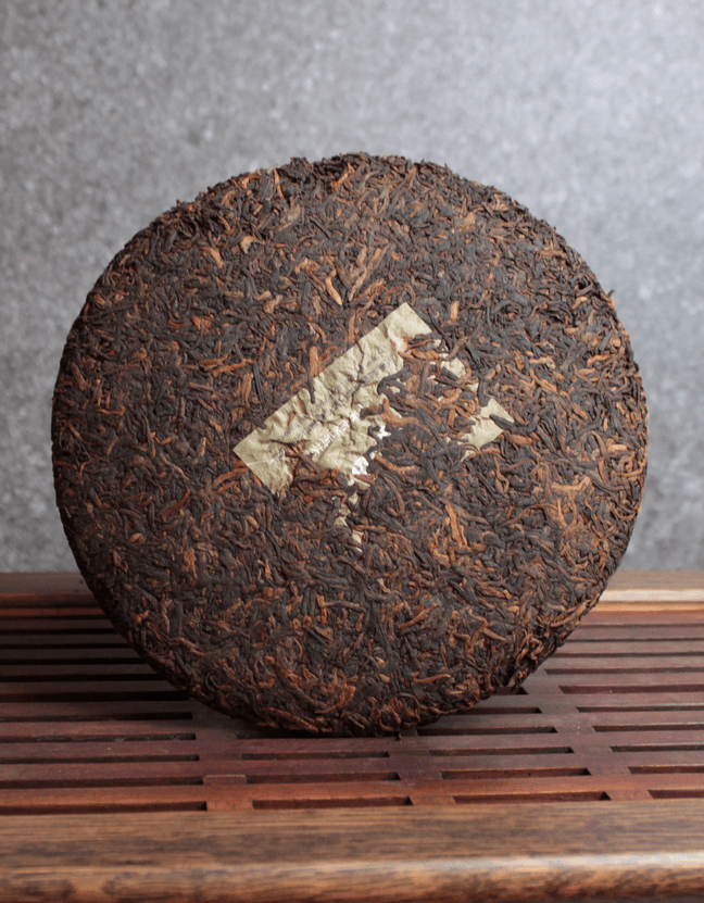 Шу Пуэр «Золотая Игла и Белый Лотос»